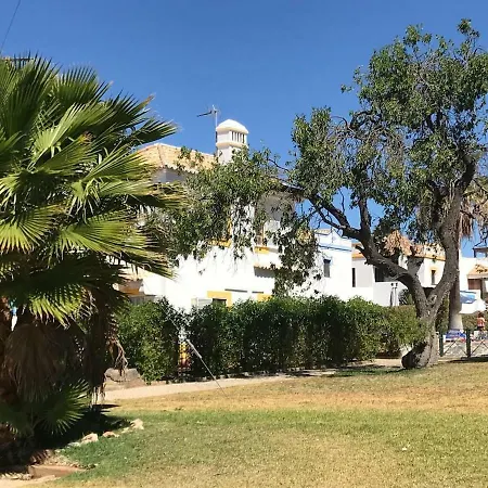 C/ Piscina Proxima Da * Cabanas De Tavira